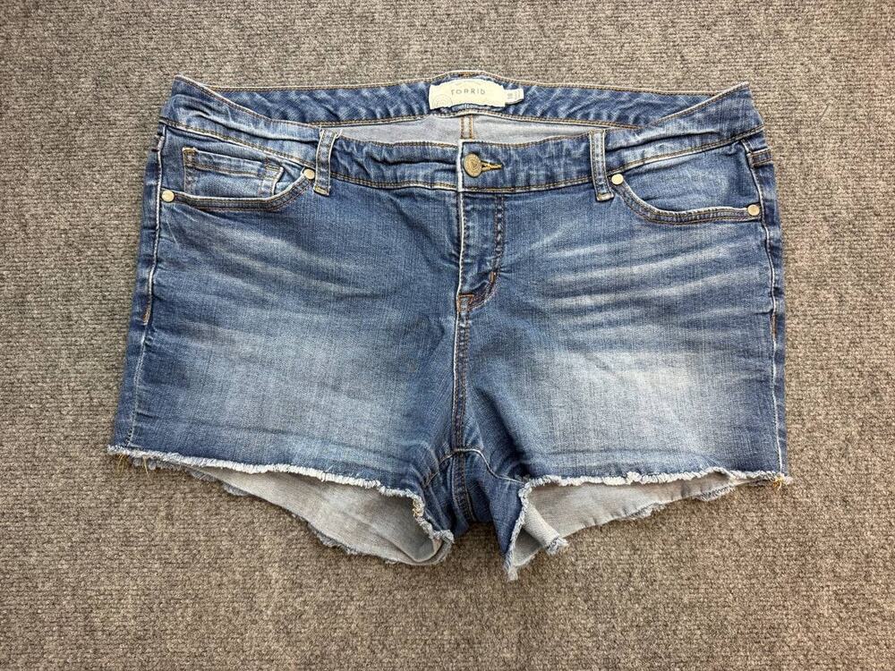 Torrid Women’s Plus Size 18 Blue Stretch Denim Cutoff Shorts Raw Hem